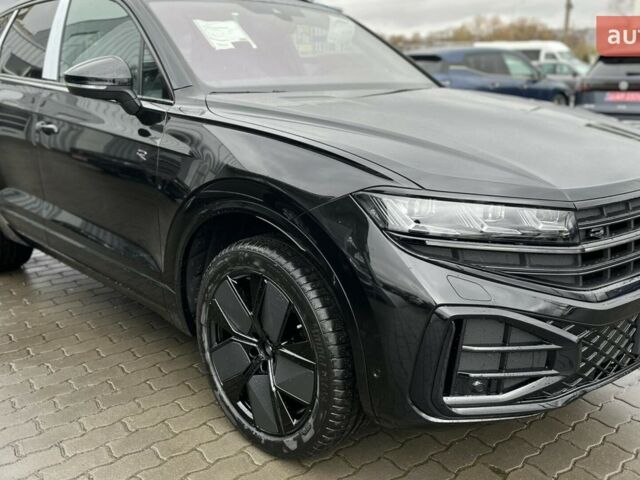 Фольксваген Туарег, объемом двигателя 2.97 л и пробегом 0 тыс. км за 86189 $, фото 11 на Automoto.ua