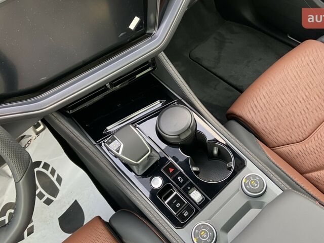 Фольксваген Туарег, объемом двигателя 2.97 л и пробегом 0 тыс. км за 90366 $, фото 8 на Automoto.ua