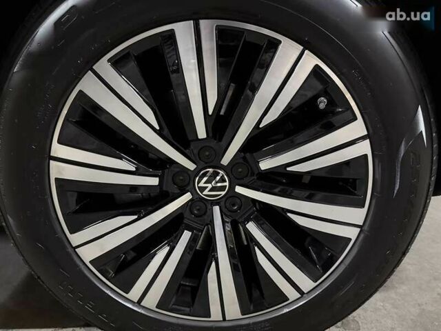 Фольксваген Туарег, об'ємом двигуна 3 л та пробігом 4 тис. км за 69900 $, фото 16 на Automoto.ua