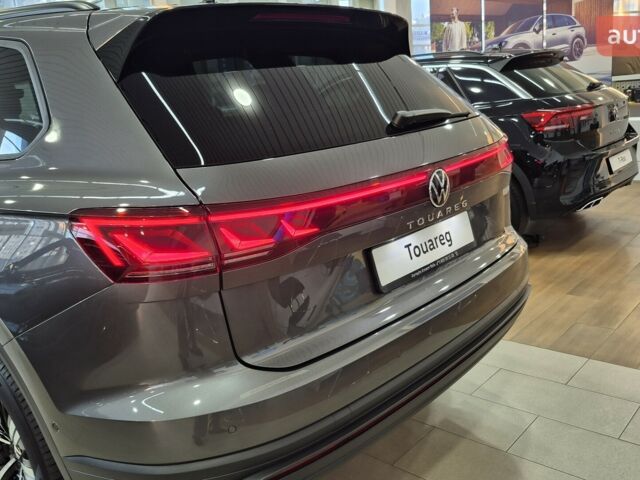 Фольксваген Туарег, объемом двигателя 2.99 л и пробегом 0 тыс. км за 69035 $, фото 4 на Automoto.ua