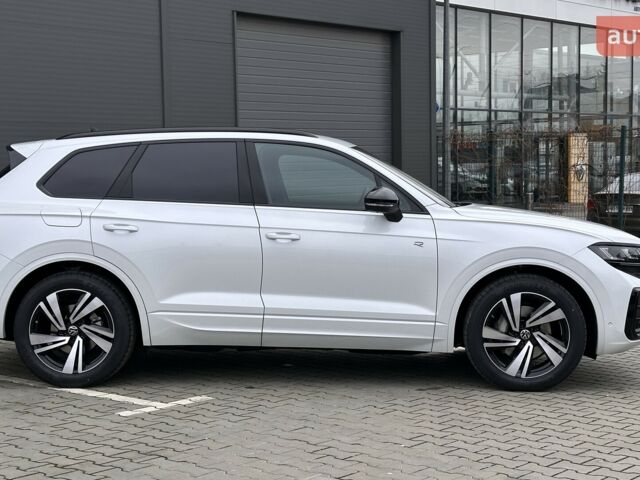 Фольксваген Туарег, объемом двигателя 2.97 л и пробегом 0 тыс. км за 87554 $, фото 5 на Automoto.ua