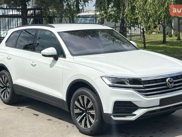 Фольксваген Туарег, объемом двигателя 2.97 л и пробегом 0 тыс. км за 71000 $, фото 2 на Automoto.ua