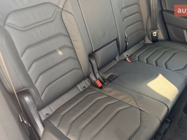 Фольксваген Туарег, объемом двигателя 2.97 л и пробегом 0 тыс. км за 70650 $, фото 30 на Automoto.ua