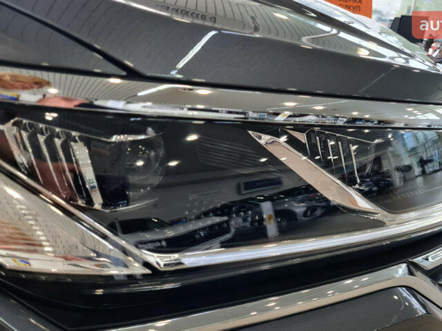 купити нове авто Фольксваген Туарег 2025 року від офіційного дилера Автодім Атлант на Вацлава Гавела Фольксваген фото