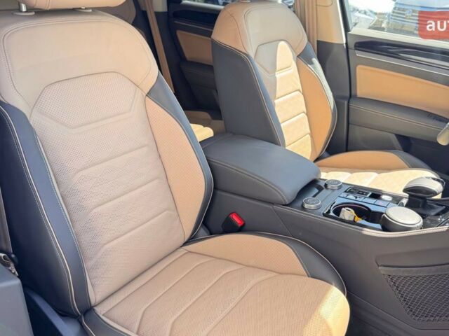 Фольксваген Туарег, объемом двигателя 2.97 л и пробегом 0 тыс. км за 83500 $, фото 14 на Automoto.ua