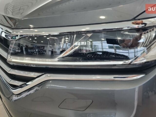 купить новое авто Фольксваген Туарег 2025 года от официального дилера Автодім Атлант на Вацлава Гавела Фольксваген фото