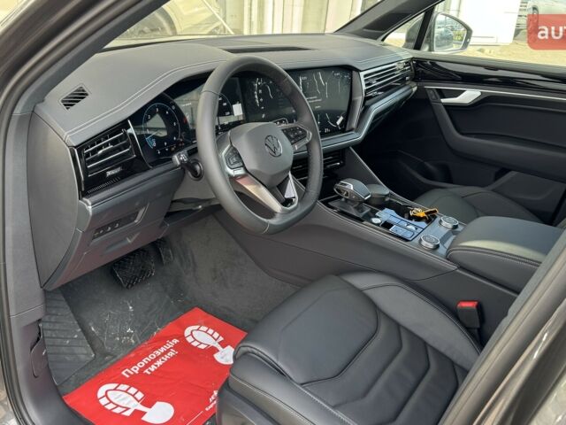 Фольксваген Туарег, объемом двигателя 2.97 л и пробегом 0 тыс. км за 66600 $, фото 13 на Automoto.ua