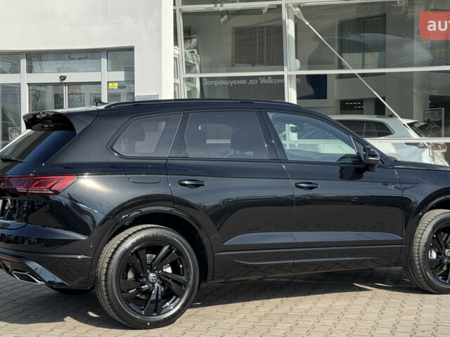 Фольксваген Туарег, объемом двигателя 2.97 л и пробегом 0 тыс. км за 87500 $, фото 10 на Automoto.ua