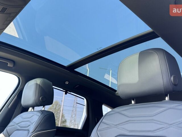 Фольксваген Туарег, объемом двигателя 2.97 л и пробегом 0 тыс. км за 87446 $, фото 14 на Automoto.ua