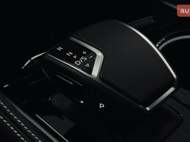 Фольксваген Туарег, об'ємом двигуна 2.99 л та пробігом 0 тис. км за 66431 $, фото 2 на Automoto.ua