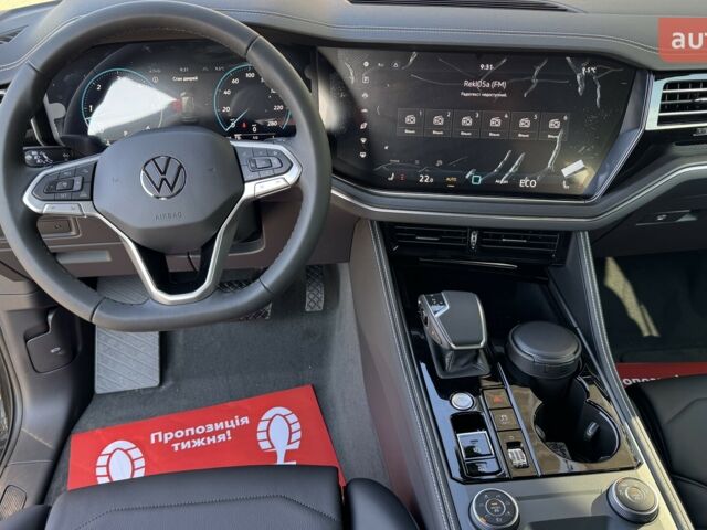 Фольксваген Туарег, объемом двигателя 2.97 л и пробегом 0 тыс. км за 66300 $, фото 14 на Automoto.ua