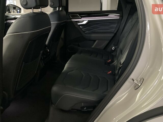 купити нове авто Фольксваген Туарег 2025 року від офіційного дилера Автодім Атлант на Вацлава Гавела Фольксваген фото