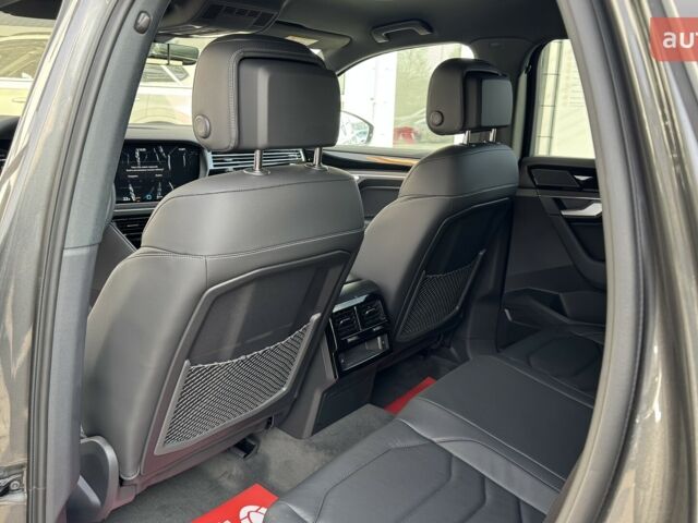 Фольксваген Туарег, объемом двигателя 2.97 л и пробегом 0 тыс. км за 66600 $, фото 19 на Automoto.ua