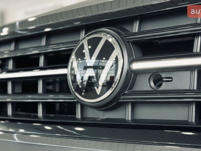 купити нове авто Фольксваген Туарег 2025 року від офіційного дилера Автодім Атлант на Вацлава Гавела Фольксваген фото