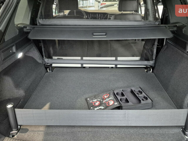 купити нове авто Фольксваген Туарег 2025 року від офіційного дилера Автодім Атлант на Вацлава Гавела Фольксваген фото