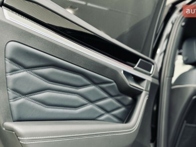 купить новое авто Фольксваген Туарег 2025 года от официального дилера Автодім Атлант на Вацлава Гавела Фольксваген фото