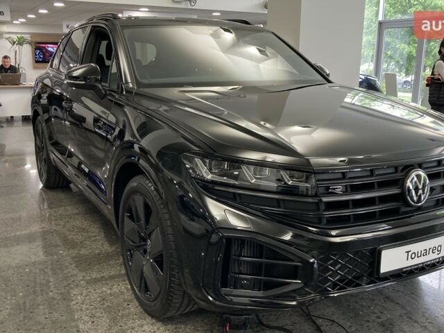 купити нове авто Фольксваген Туарег 2025 року від офіційного дилера Автодім Атлант на Вацлава Гавела Фольксваген фото