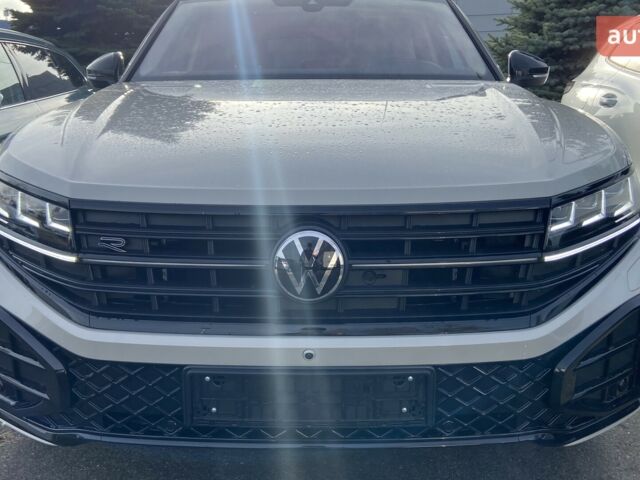 Фольксваген Туарег, об'ємом двигуна 2.97 л та пробігом 0 тис. км за 89670 $, фото 4 на Automoto.ua