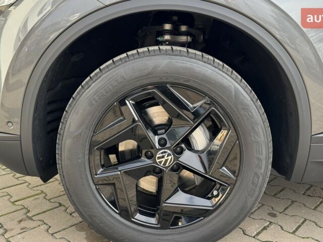 Фольксваген Туарег, объемом двигателя 2.97 л и пробегом 0 тыс. км за 66600 $, фото 25 на Automoto.ua