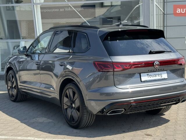 Фольксваген Туарег, объемом двигателя 2.97 л и пробегом 0 тыс. км за 87000 $, фото 10 на Automoto.ua