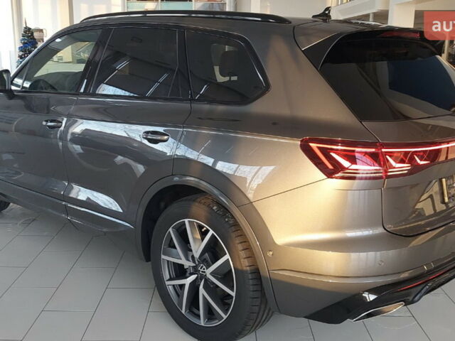 Фольксваген Туарег, об'ємом двигуна 2.97 л та пробігом 0 тис. км за 82500 $, фото 6 на Automoto.ua