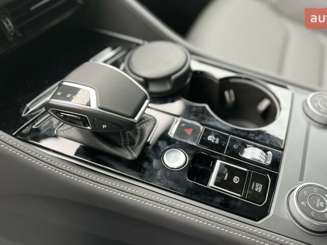 Фольксваген Туарег, объемом двигателя 2.97 л и пробегом 0 тыс. км за 86189 $, фото 24 на Automoto.ua