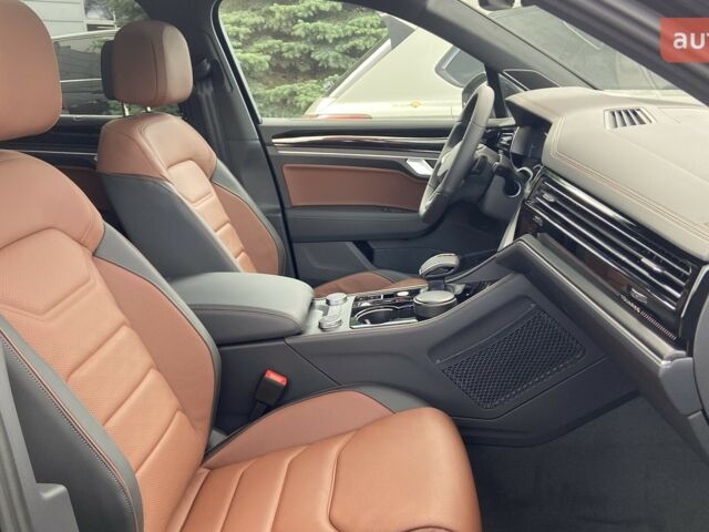 Фольксваген Туарег, об'ємом двигуна 2.97 л та пробігом 0 тис. км за 88055 $, фото 11 на Automoto.ua