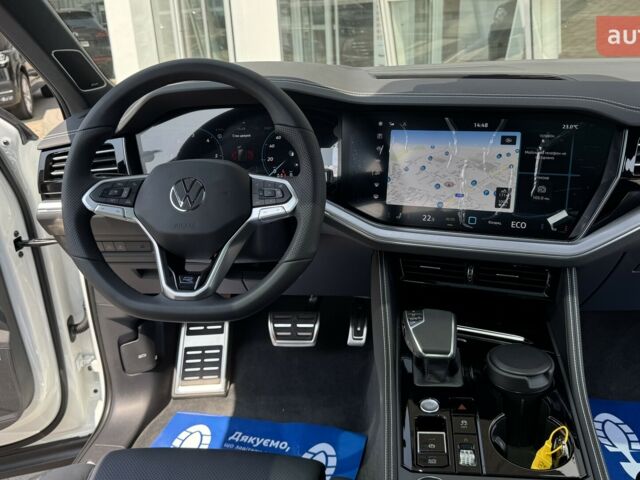 Фольксваген Туарег, об'ємом двигуна 2.97 л та пробігом 0 тис. км за 86100 $, фото 27 на Automoto.ua