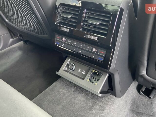 Фольксваген Туарег, об'ємом двигуна 2.97 л та пробігом 0 тис. км за 88055 $, фото 16 на Automoto.ua