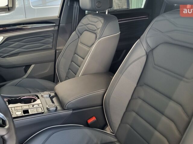 Фольксваген Туарег, об'ємом двигуна 2.97 л та пробігом 0 тис. км за 86904 $, фото 9 на Automoto.ua