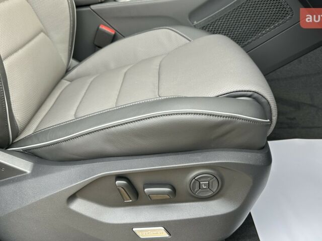 Фольксваген Туарег, об'ємом двигуна 2.97 л та пробігом 0 тис. км за 86189 $, фото 28 на Automoto.ua