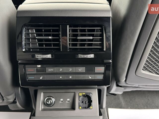 Фольксваген Туарег, объемом двигателя 2.97 л и пробегом 0 тыс. км за 87554 $, фото 29 на Automoto.ua