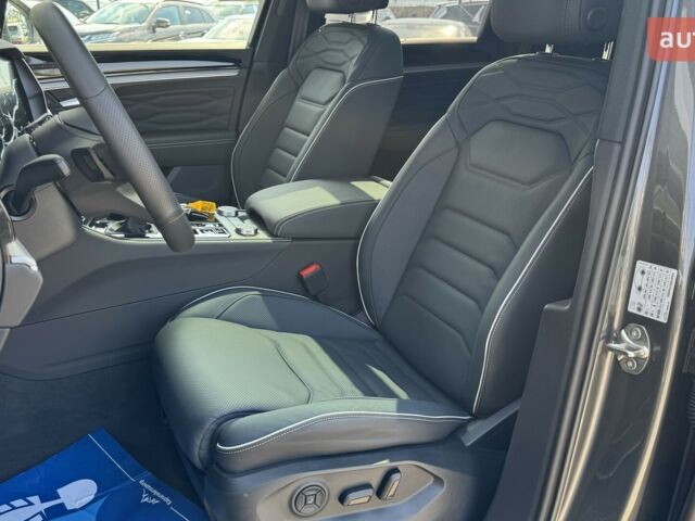 Фольксваген Туарег, объемом двигателя 2.97 л и пробегом 0 тыс. км за 87000 $, фото 14 на Automoto.ua