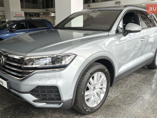 купить новое авто Фольксваген Туарег 2025 года от официального дилера Автодім Атлант на Вацлава Гавела Фольксваген фото
