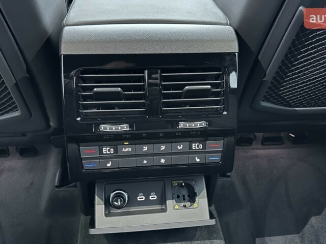 Фольксваген Туарег, объемом двигателя 2.97 л и пробегом 0 тыс. км за 88000 $, фото 27 на Automoto.ua