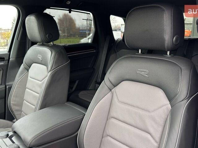 Фольксваген Туарег, объемом двигателя 2.97 л и пробегом 0 тыс. км за 87554 $, фото 19 на Automoto.ua