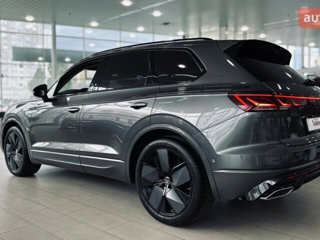 Фольксваген Туарег, объемом двигателя 2.97 л и пробегом 0 тыс. км за 86637 $, фото 19 на Automoto.ua