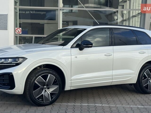 Фольксваген Туарег, об'ємом двигуна 2.97 л та пробігом 0 тис. км за 86100 $, фото 5 на Automoto.ua