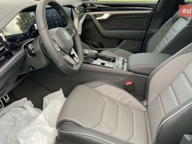 Фольксваген Туарег, об'ємом двигуна 2.97 л та пробігом 0 тис. км за 90632 $, фото 9 на Automoto.ua