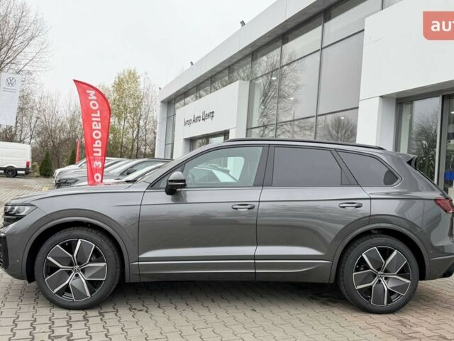 Фольксваген Туарег, объемом двигателя 2.97 л и пробегом 0 тыс. км за 86189 $, фото 7 на Automoto.ua