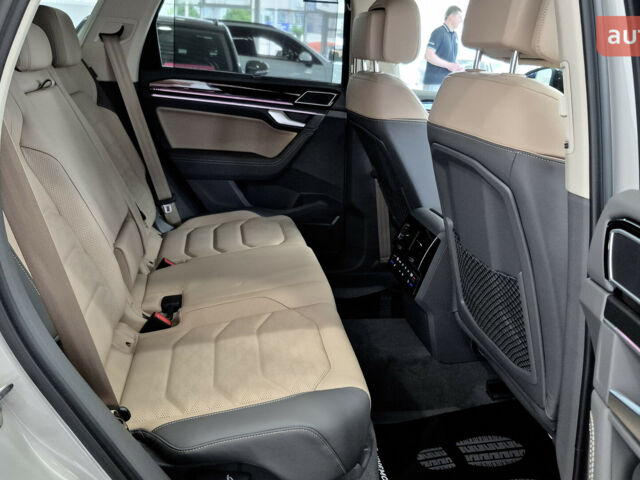 Фольксваген Туарег 2025 у Києві на Automoto.ua Фольксваген Туарег, об'ємом двигуна 2.97 л та пробігом 0 тис. км за 86600 $, фото 45 на Automoto.ua