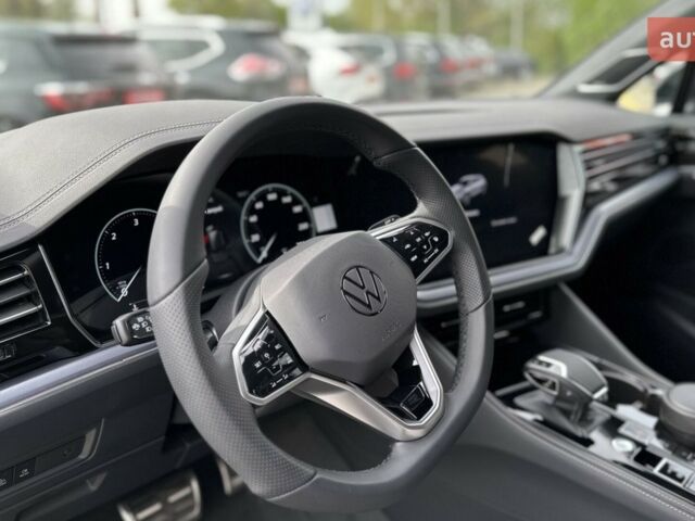 Фольксваген Туарег, объемом двигателя 2.97 л и пробегом 0 тыс. км за 86189 $, фото 12 на Automoto.ua