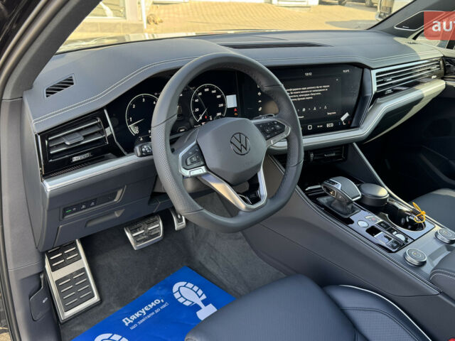 Фольксваген Туарег, объемом двигателя 2.97 л и пробегом 0 тыс. км за 89287 $, фото 1 на Automoto.ua