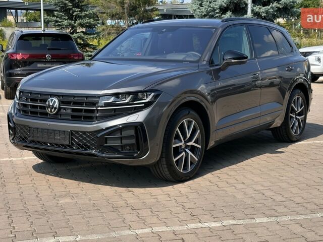 Фольксваген Туарег, объемом двигателя 2.97 л и пробегом 0 тыс. км за 82500 $, фото 4 на Automoto.ua