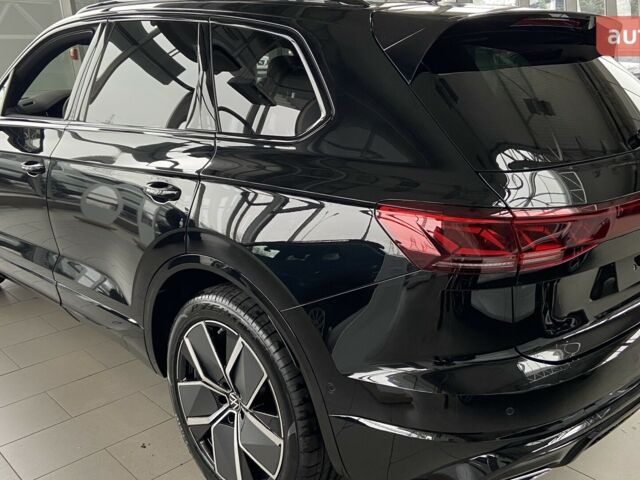 Фольксваген Туарег, объемом двигателя 2.97 л и пробегом 0 тыс. км за 87720 $, фото 1 на Automoto.ua