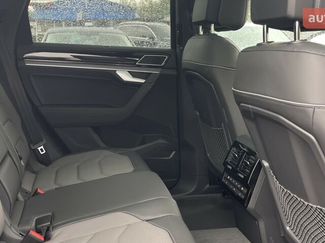 Фольксваген Туарег, объемом двигателя 2.97 л и пробегом 0 тыс. км за 86190 $, фото 14 на Automoto.ua