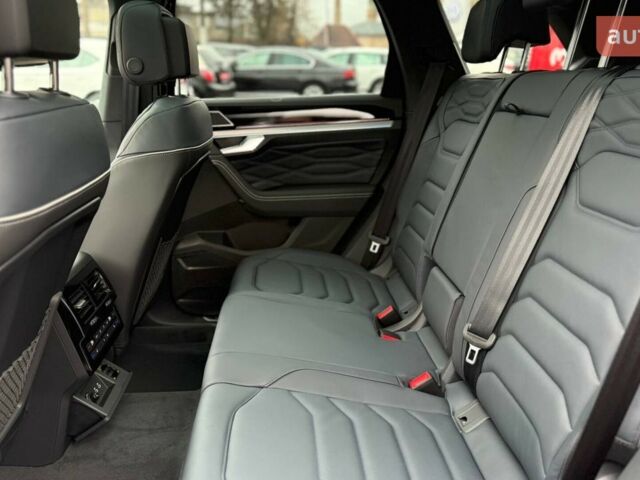 Фольксваген Туарег, об'ємом двигуна 2.97 л та пробігом 0 тис. км за 87309 $, фото 29 на Automoto.ua