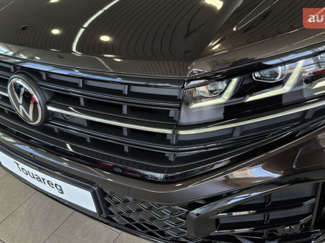 купить новое авто Фольксваген Туарег 2025 года от официального дилера Автодім Атлант на Вацлава Гавела Фольксваген фото