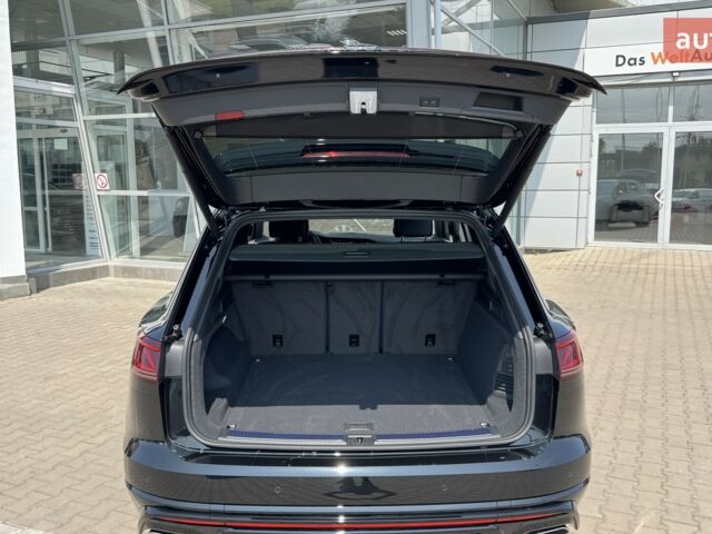 Фольксваген Туарег, объемом двигателя 2.99 л и пробегом 0 тыс. км за 85870 $, фото 22 на Automoto.ua