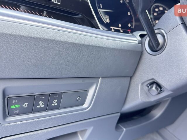 Фольксваген Туарег, объемом двигателя 2.97 л и пробегом 0 тыс. км за 87000 $, фото 7 на Automoto.ua